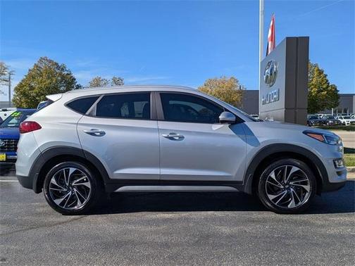 2020 Hyundai TUCSON Sport