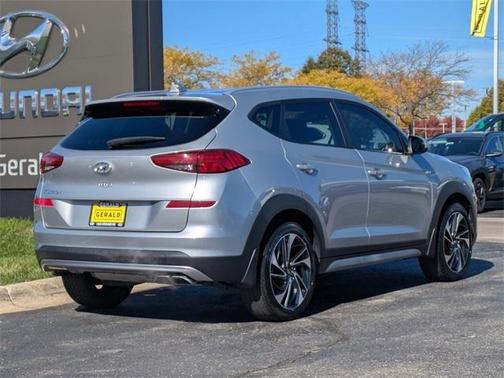 2020 Hyundai TUCSON Sport