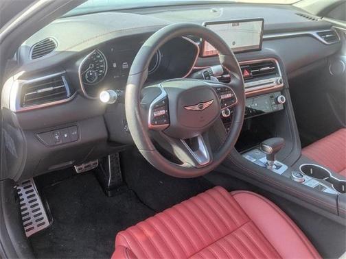2025 Genesis G70 2.5T AWD