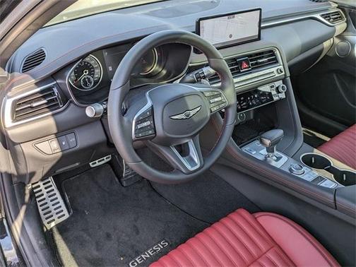 2025 Genesis G70 2.5T AWD