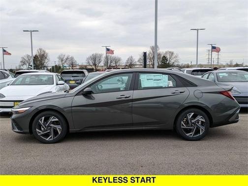 2025 Hyundai ELANTRA Sport