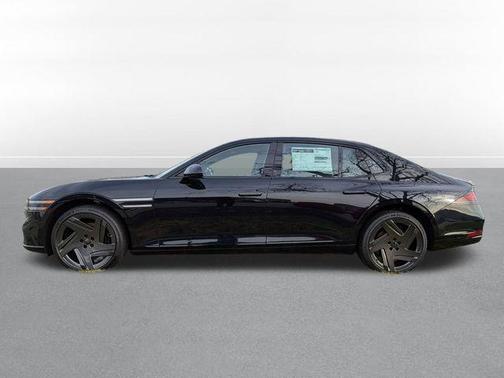 Vik Black 2026 Genesis G90 e-SC Prestige Black