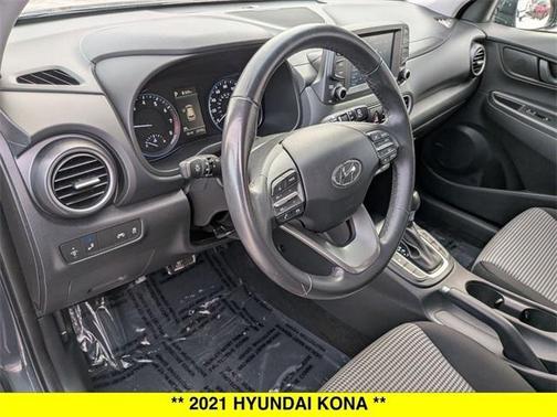 2021 Hyundai KONA SEL Plus