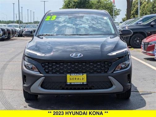 2023 Hyundai KONA SE
