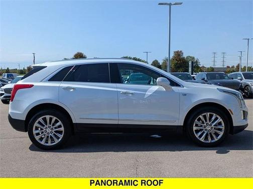 2017 Cadillac XT5 Platinum