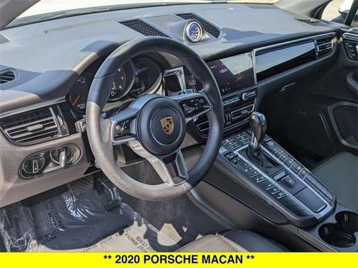 2020 Porsche Macan Base