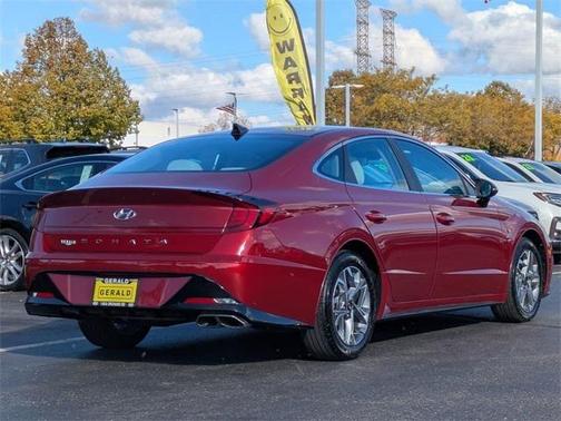 2023 Hyundai SONATA SEL
