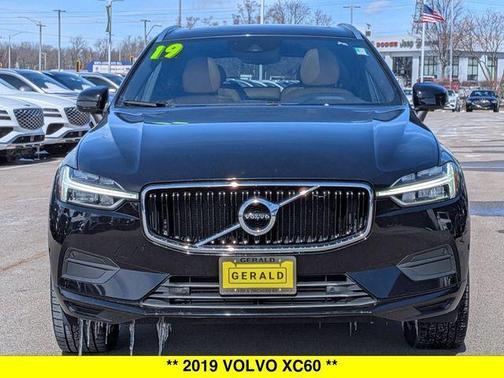 2019 Volvo XC60 T5 Momentum