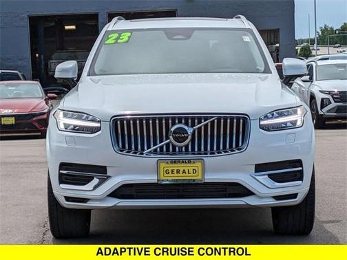 2023 Volvo XC90 Recharge Plug-In Hybrid T8 Plus Bright Theme 7-Seater