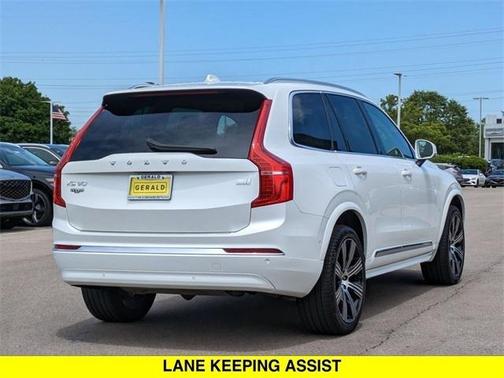 2023 Volvo XC90 Recharge Plug-In Hybrid T8 Plus Bright Theme 7-Seater
