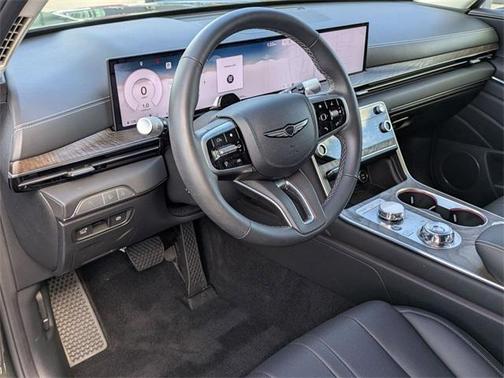 2025 Genesis GV80 2.5T