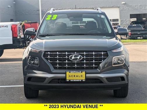 2023 Hyundai VENUE SEL