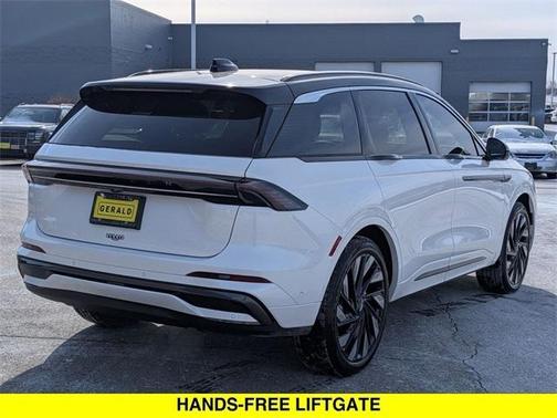 2024 Lincoln Nautilus Black Label