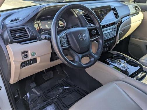 2020 Honda Pilot Touring 8-Passenger