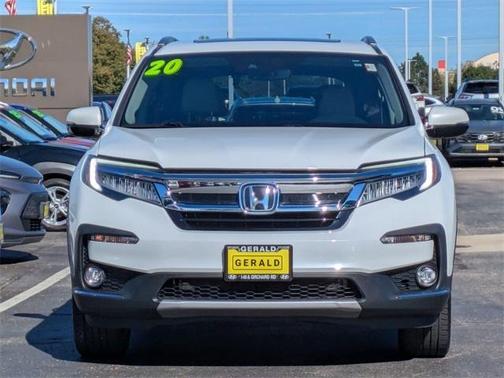 2020 Honda Pilot Touring 8-Passenger