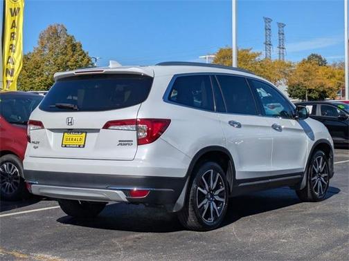 2020 Honda Pilot Touring 8-Passenger