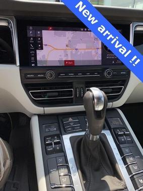 2021 Porsche Macan Base