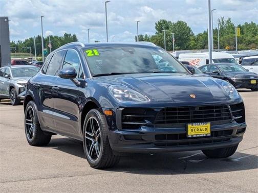 2021 Porsche Macan Base