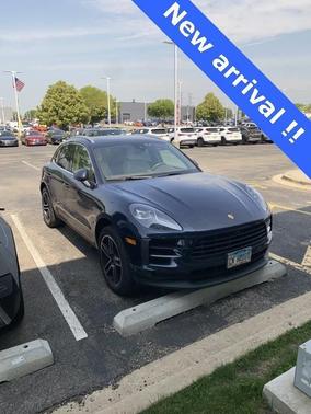 2021 Porsche Macan Base