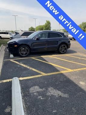 2021 Porsche Macan Base