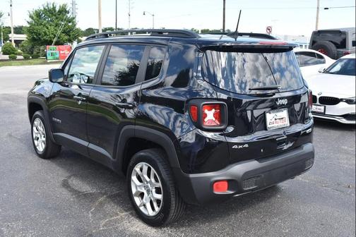 Black 2018 Jeep Renegade Latitude