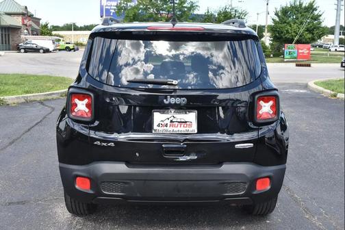 Black 2018 Jeep Renegade Latitude