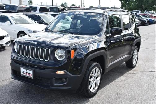 Black 2018 Jeep Renegade Latitude