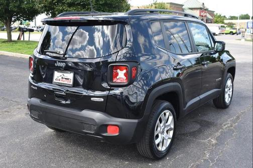 Black 2018 Jeep Renegade Latitude