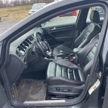 2015 Volkswagen Golf GTI 2.0T Autobahn w/Performance Package 4-Door