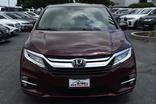 Maroon 2018 Honda Odyssey Touring