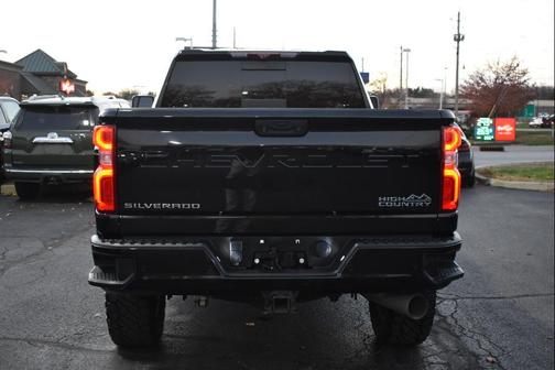 2022 Chevrolet Silverado 3500 High Country
