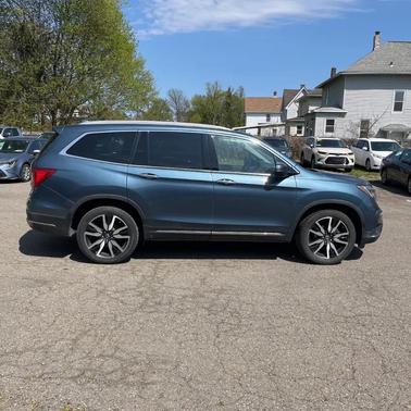 BLUE 2021 Honda Pilot Touring 8-Passenger