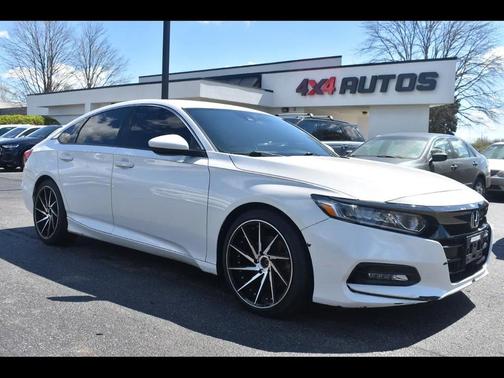 Platinum White Pearl 2018 Honda Accord Sport