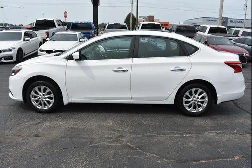 WHITE 2018 Nissan Sentra SV