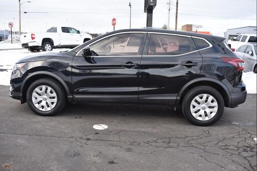 2020 Nissan Rogue Sport S