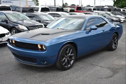 Frostbite 2020 Dodge Challenger SXT