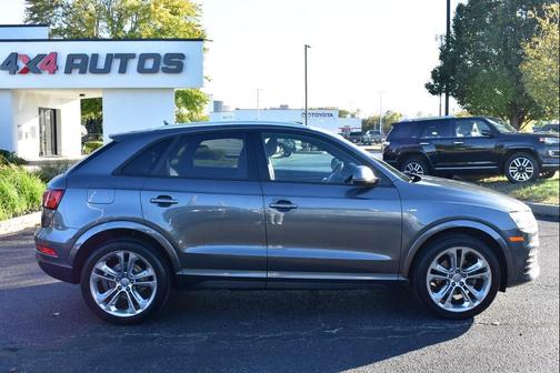 2018 Audi Q3 Premium quattro