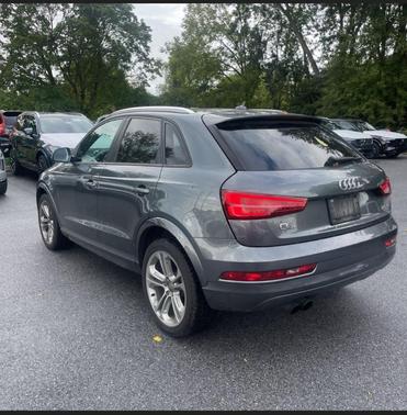 2018 Audi Q3 Premium quattro