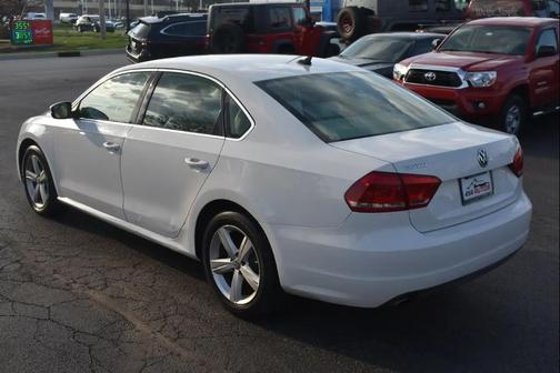 380 2013 Volkswagen Passat 2.5 SE
