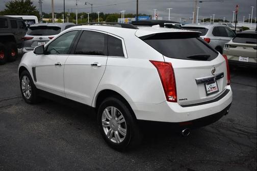 WHITE 2013 Cadillac SRX Base