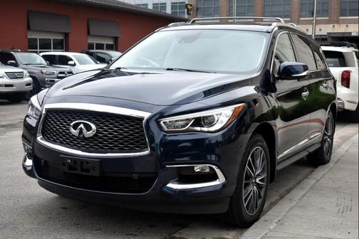 2017 INFINITI QX60 Base