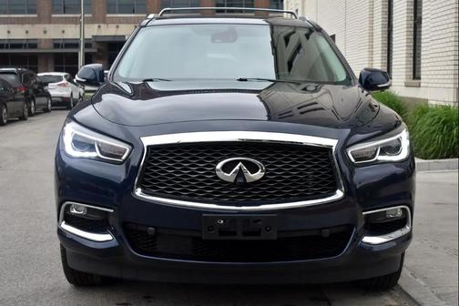 2017 INFINITI QX60 Base