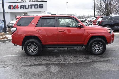 2018 Toyota 4Runner SR5