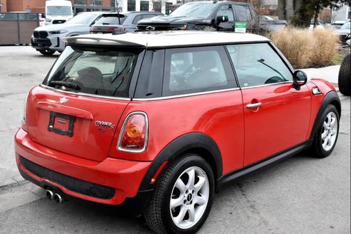 2007 MINI Cooper S Base