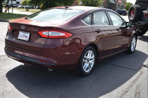 Bronze Fire Metallic Tinted Clearcoat 2015 Ford Fusion SE