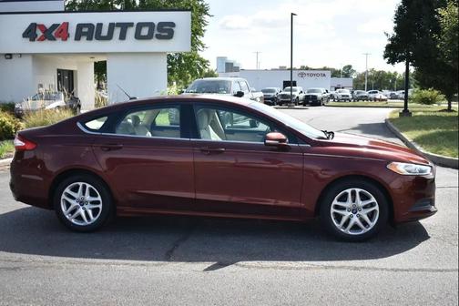 Bronze Fire Metallic Tinted Clearcoat 2015 Ford Fusion SE