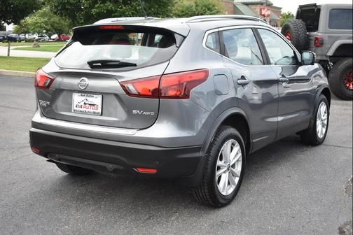 Gun Metallic 2019 Nissan Rogue Sport SV