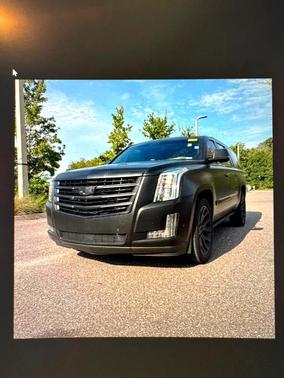 2018 Cadillac Escalade ESV Platinum