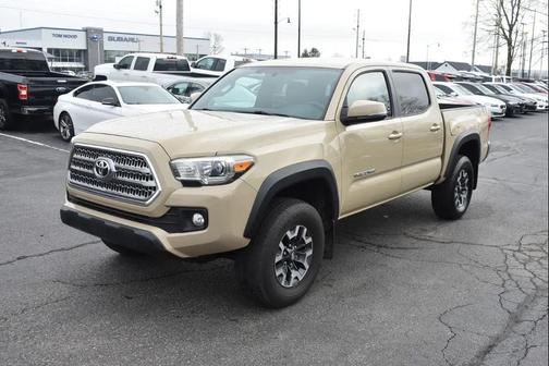 2017 Toyota Tacoma SR5