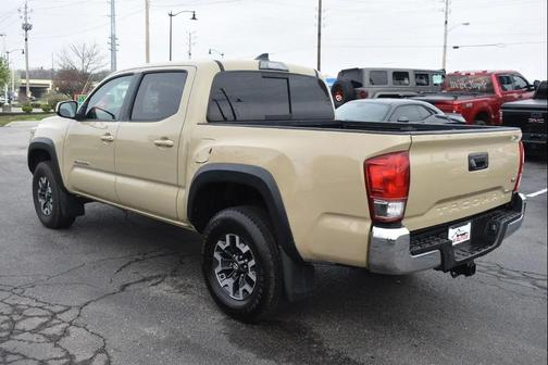2017 Toyota Tacoma SR5
